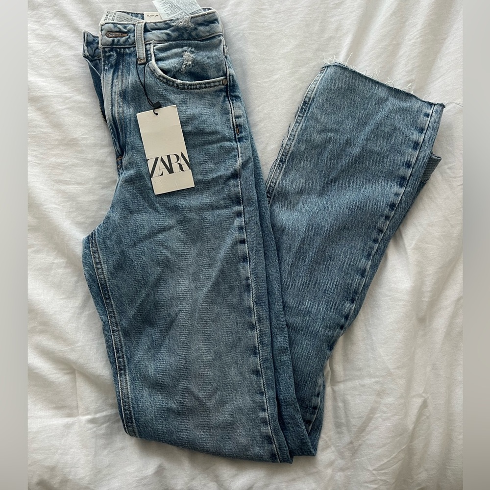 Zara Jeans w slit at Ankle